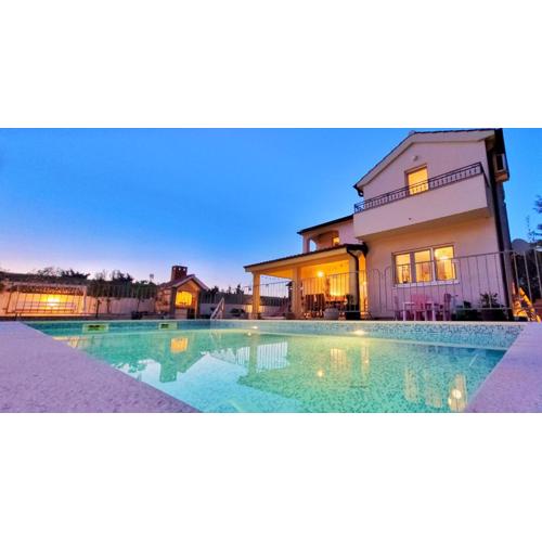 Villa Valentina Nin