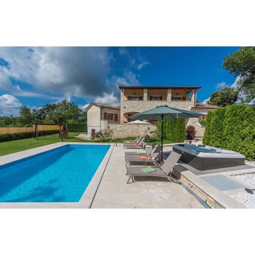 Villa Vernier with Private Pool and Jacuzzi