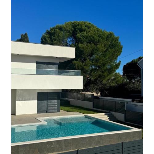 Villa Victoria