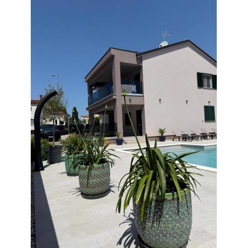 Villa Vida, Medulin - Bazen i jacuzzi