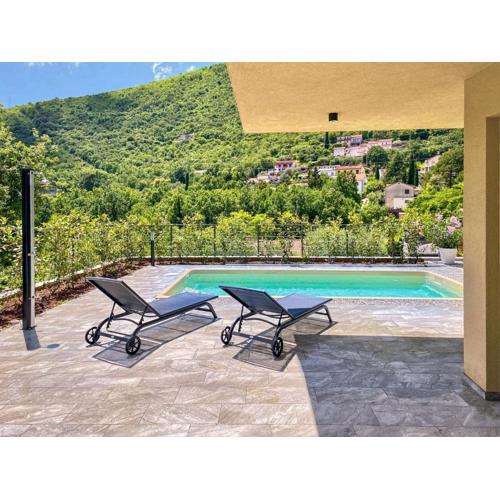Villa Villa Perla di Draga by Interhome