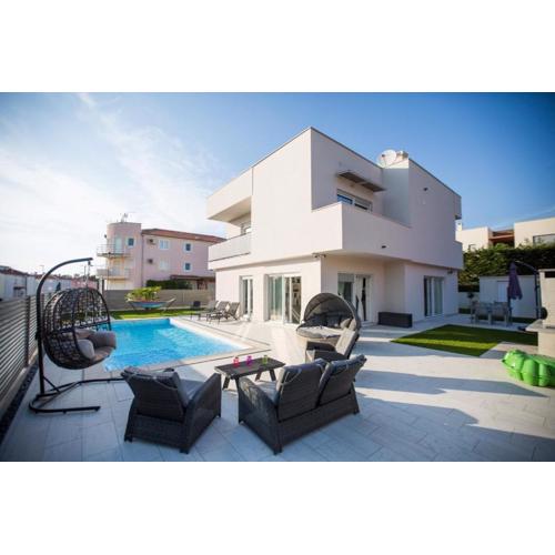 Villa Virtus