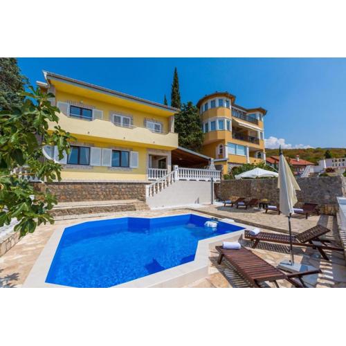 VILLA VISA