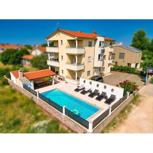 Villa Vita apartments & studios with common pool