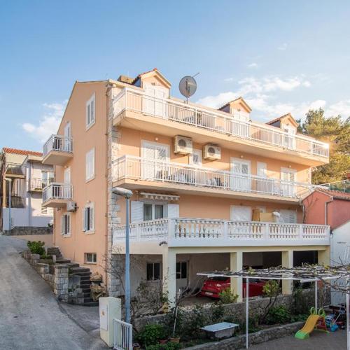 Villa Voinic 3
