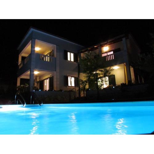 Villa with garden and pool Supetar Island Brac