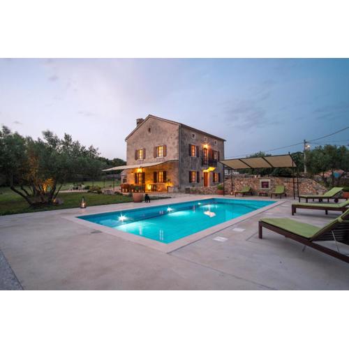 Villa with pool, olive garden and sea view by TRAVELER tourist agency Krk - ID 2147