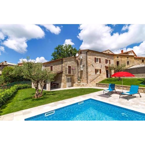 Villa Zoro Mit Schönen Garten Und Privatem Pool