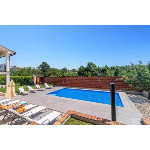 Villa Zupan by Villa Plus