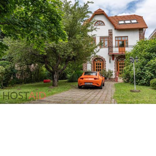 VILLA57 - Balatonalmádi - hostAID