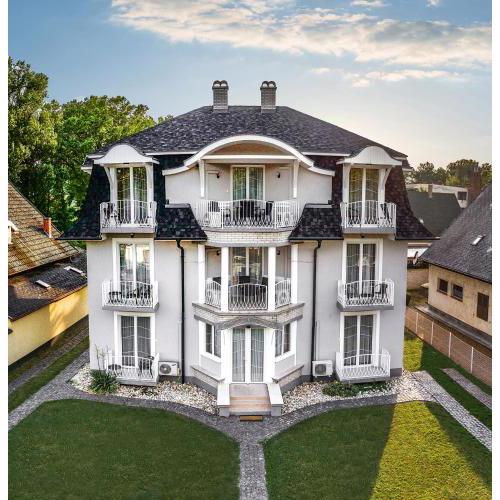 VillaBoglár
