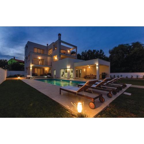villamorningview