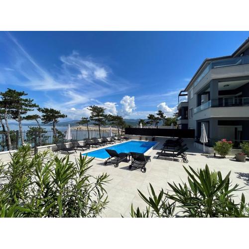 Villas Punta Silo - luxury apartments with pool