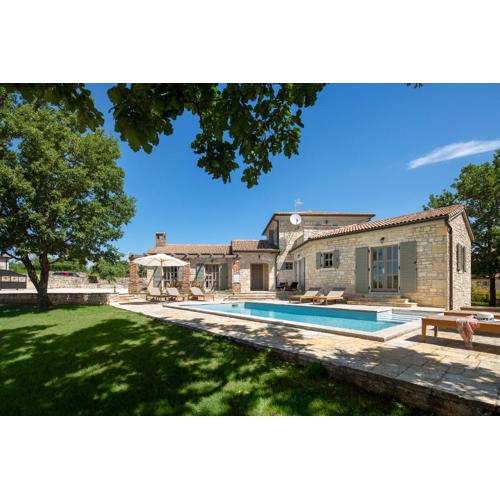 Villas Sv. Lovrec by Istarski Dvori