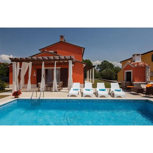Villas Vilanija