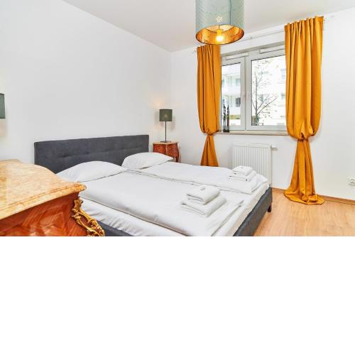 Vintage Apartment in New Estate with PARKING - Krzyki Wrocław by Noclegi Renters