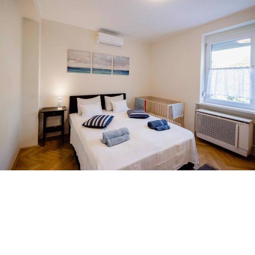 Viola Family Apartman free parking