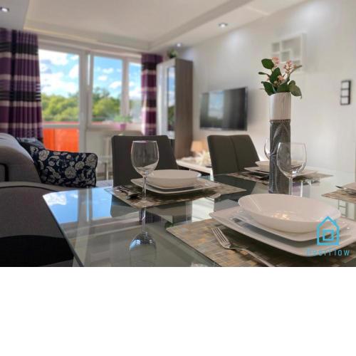 Violet Apartment