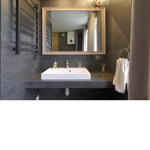 VIP apartment Studio on Lesi Ukrainky 17 blvd