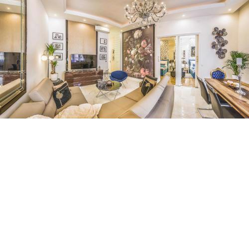 VIP Residence Riverside