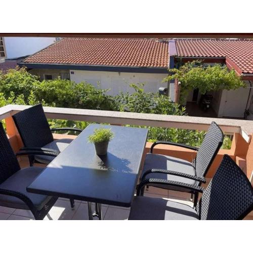 Vir Beachfront Family Friendly Apartments