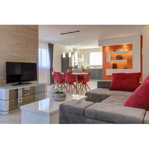 Viras Luxury Holiday