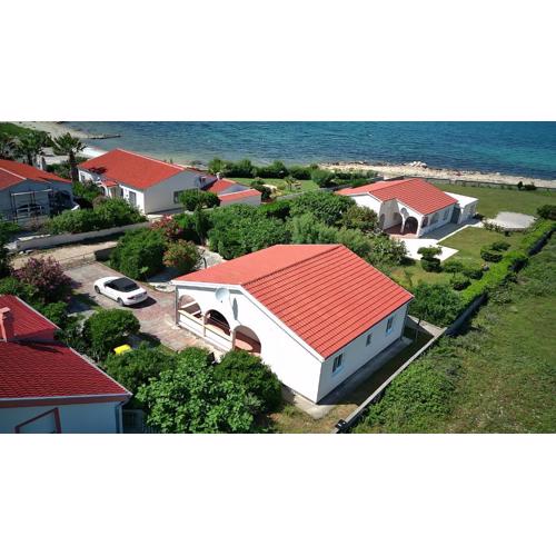 Viric DS - Ferienhaus Vir - 35m vom Meer