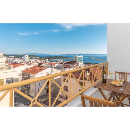 Vista Mare Apartment - 3 Bedroom, Sea View