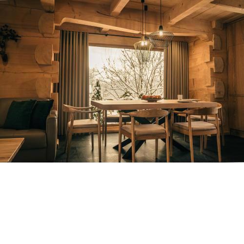 Vitkacy Residence