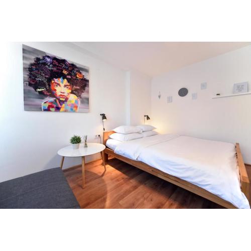 Vla Vla Apartments with parking