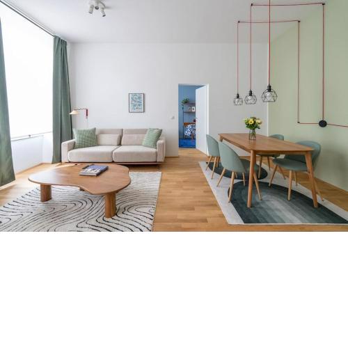 Vogue 2BR Suite, Near City Pulse by HM