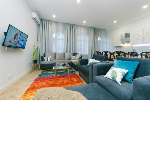 V&V luxury apartments (Arena City,Maydan)