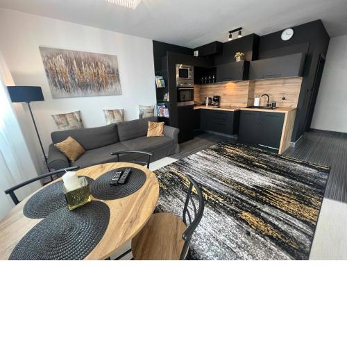 Wake Up To Baltic Views AON Apartment Just Minutes From Beach