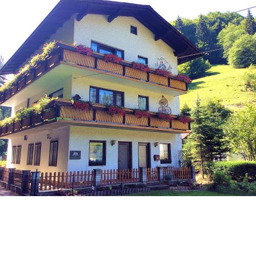 Waldblick Landhaus B&B