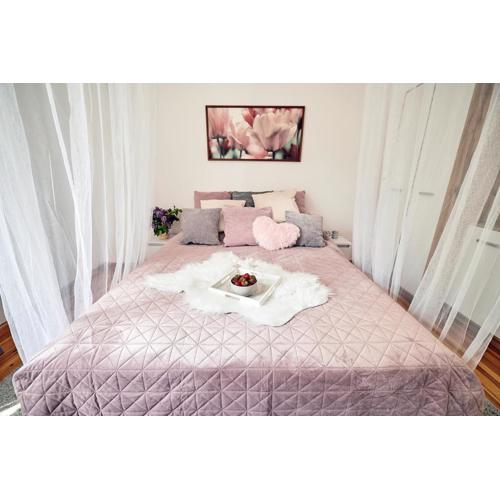 Warmia Rooms Pink Room
