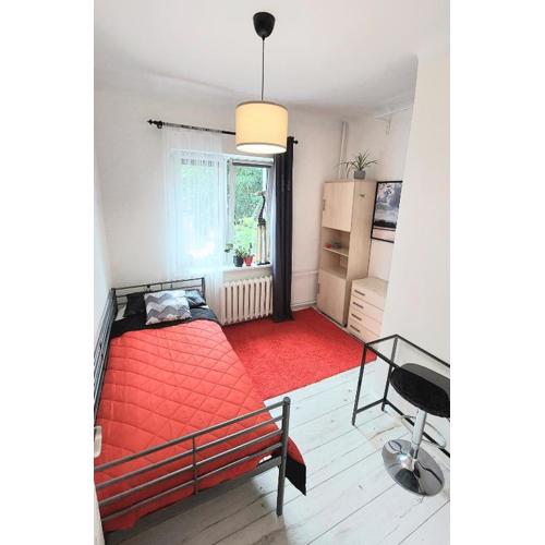 Warmia Rooms Red Room