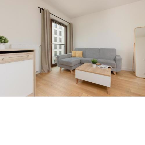 Warsaw Apartment Sierakowskiego by Noclegi Renters