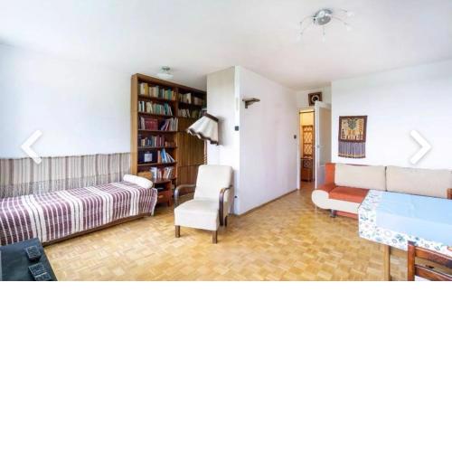 Warsaw Apartment Zoliborz