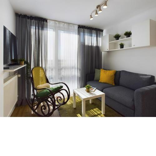 Warsaw City Centre - Studio for 3 people by Noclegi Renters