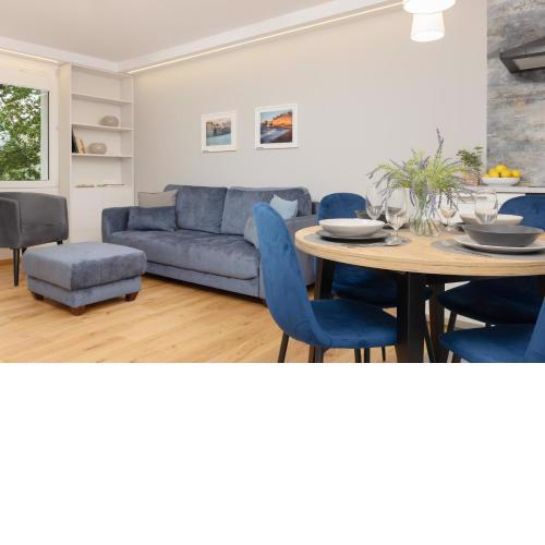 Warsaw City Centre Srebrna by Noclegi Renters