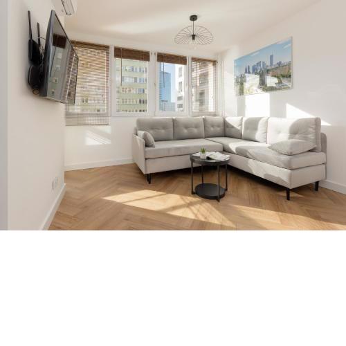 Warsaw City Life Apartment Bagno by Noclegi Renters