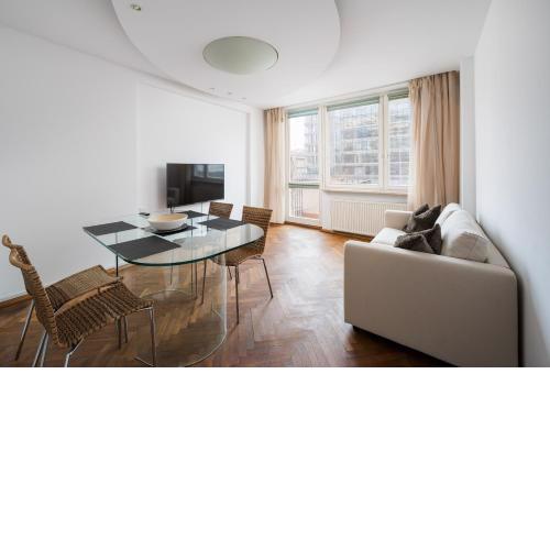 Warsaw Iconic View Apartment