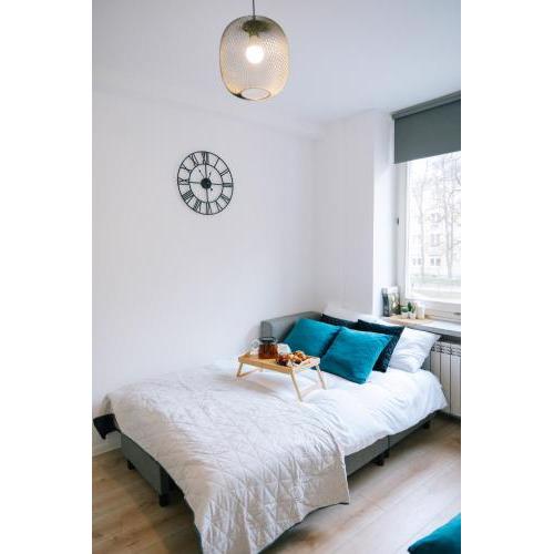 Warsaw Ochota - Top Location, Park&Tram Nearby - by Rentujemy