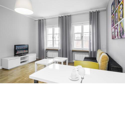 Warsaw Old Town Apartments by Noclegi Renters