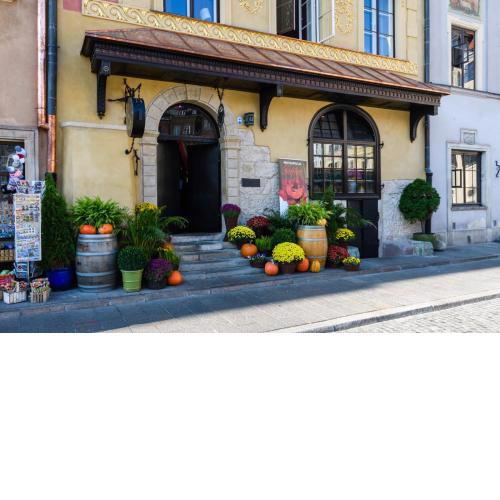 Warsaw Old Town P&O Serviced Apartments