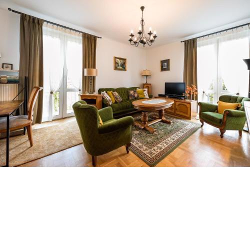Warsaw Vintage Apartment