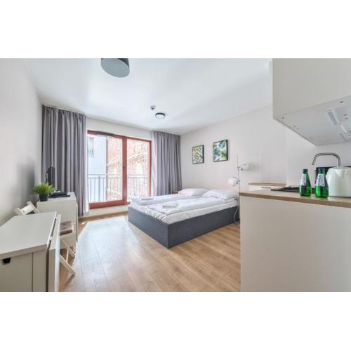 Waterlane Island Deluxe 5B by Grand Apartments
