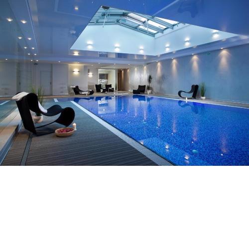 Waterlane Marina by Live & Travel Apartments