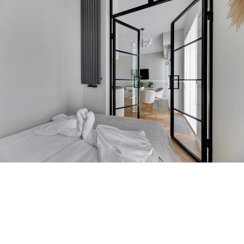 Wave Apartments - Yacht Park