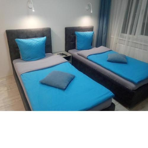 Апартаменты Weekend Inn